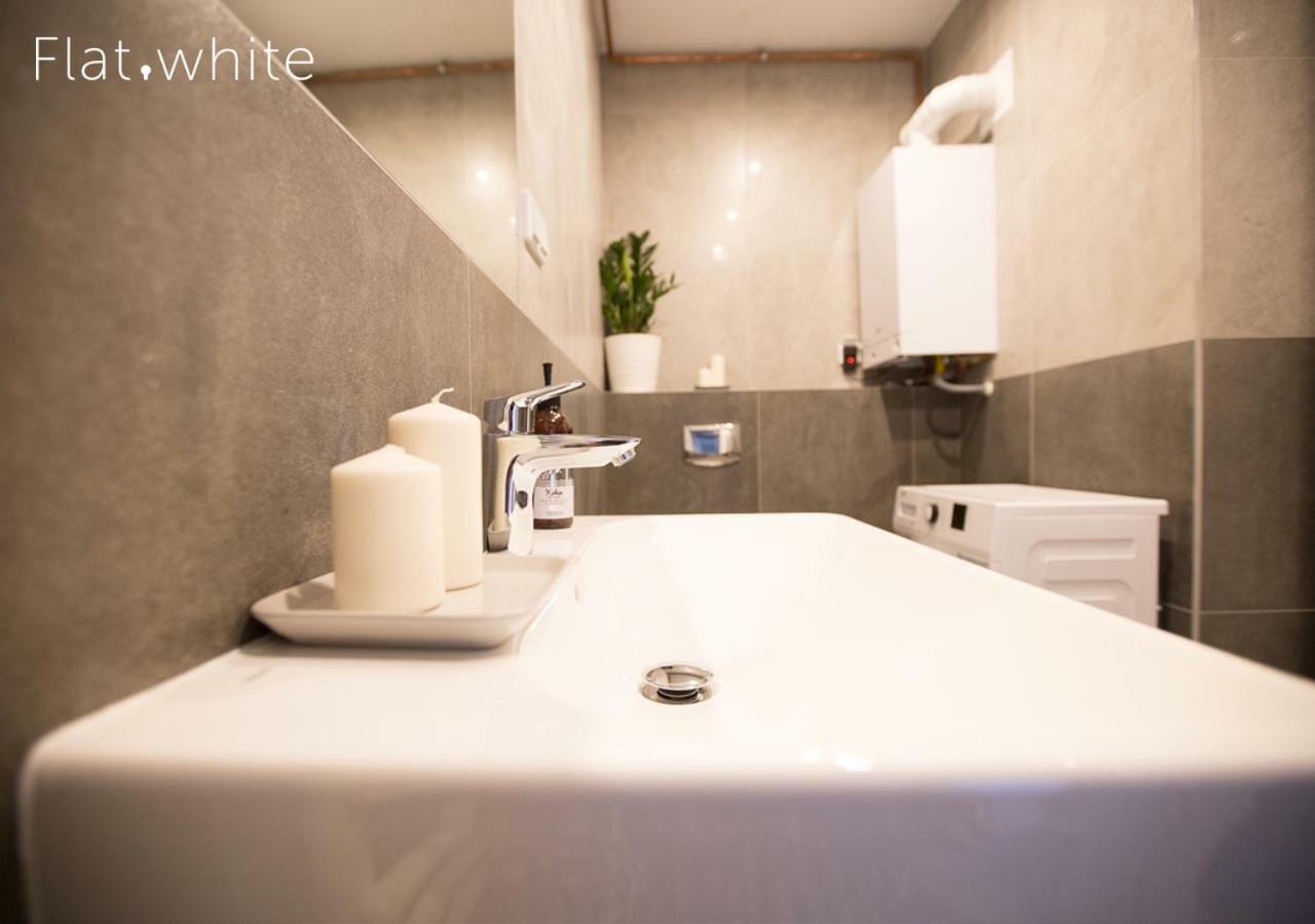 Apartamenty Flat White Zamkowa 4-6 ジェロナ・グラ エクステリア 写真