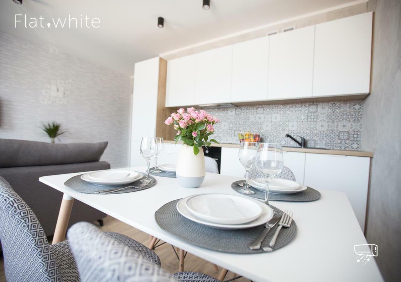 Apartamenty Flat White Zamkowa 4-6 ジェロナ・グラ エクステリア 写真